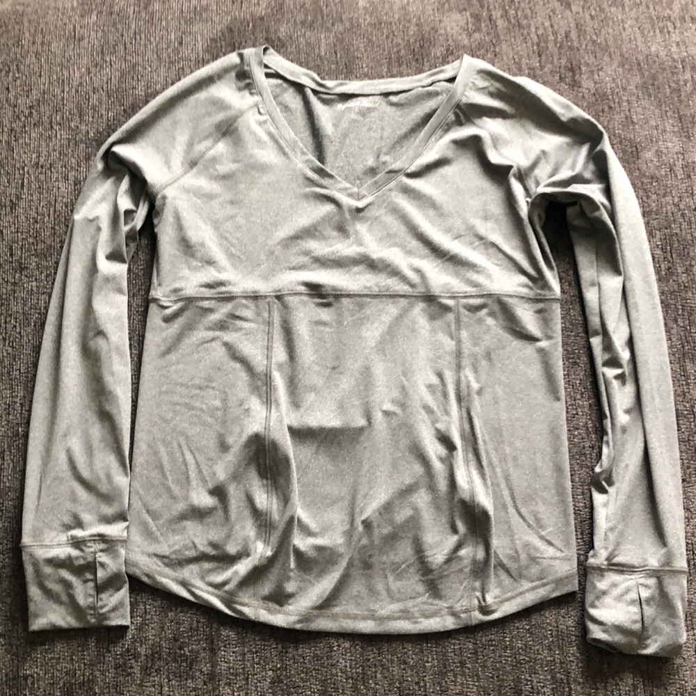 Maternity workout top